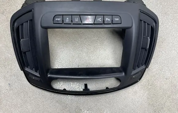 Opel Insignia A Radio/GPS head unit trim 13473270 39076938 39076936