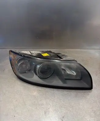 Volvo V50 Headlight/headlamp 30698886