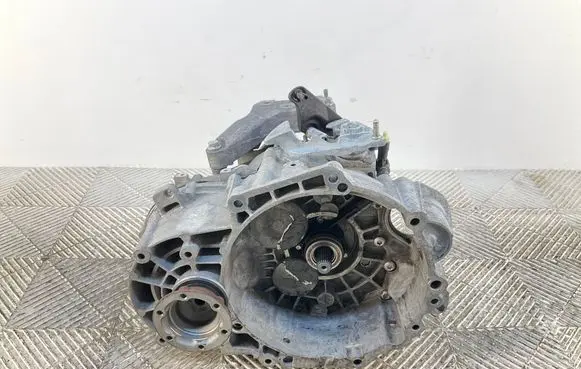 Volkswagen Scirocco Manual 6 speed gearbox NFU