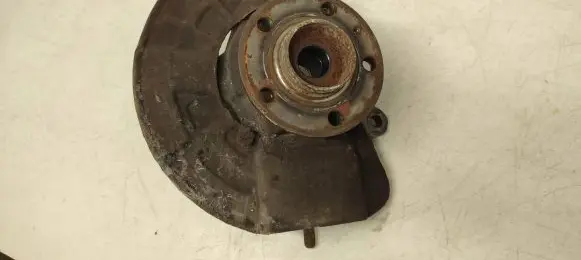 Volvo V70 Front wheel hub spindle knuckle 9461944