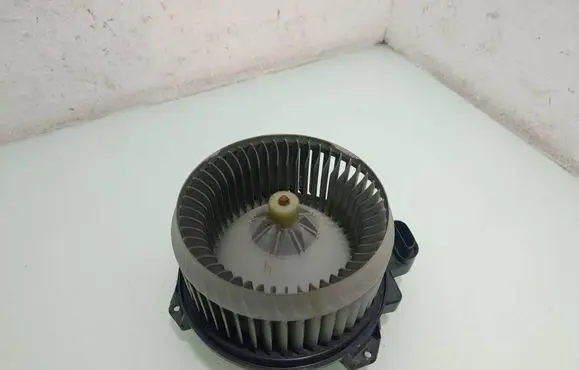Toyota Corolla E140 E150 Heater fan/blower 2727008083