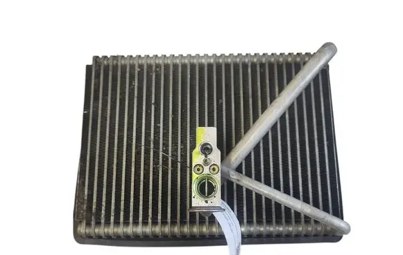 Volkswagen Golf II Air conditioning (A/C) radiator (interior) C7796