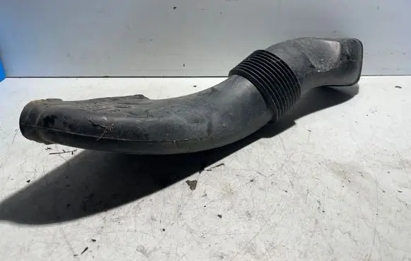 Volvo S60 Air intake hose/pipe 8626060 73211
