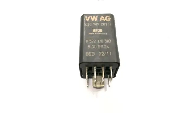 Audi A6 S6 C6 4F Glow plug pre-heat relay 038907281B 0522120503 457
