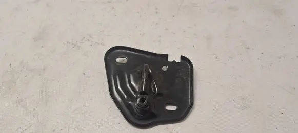 Audi Q3 8U Engine bonnet/hood lock/latch loop/hook 4G0823186A