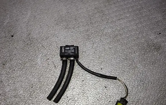 Sensor