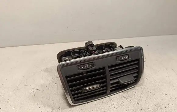 Audi A7 S7 4G Rear air vent grill 4G0819203