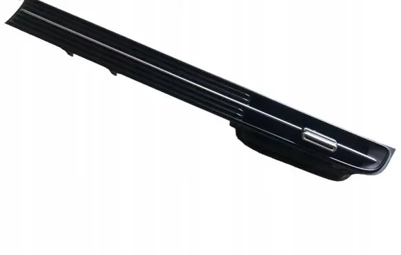 Hyundai Ioniq 5 Dash center air vent grill 97490G1000