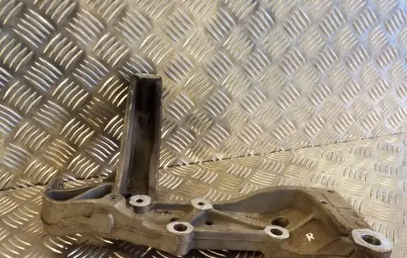 Volkswagen Golf V Other front suspension part 1K0199296F 33172098