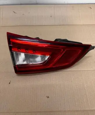 Nissan Qashqai Tailgate rear/tail lights 265554EA5A