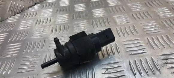Audi A5 8T 8F Windscreen/windshield washer pump 8K5955647