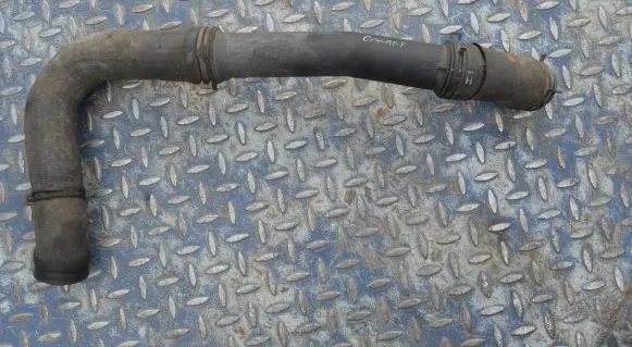 Ford Galaxy Intercooler hose/pipe 7M3145957A YM2110C352