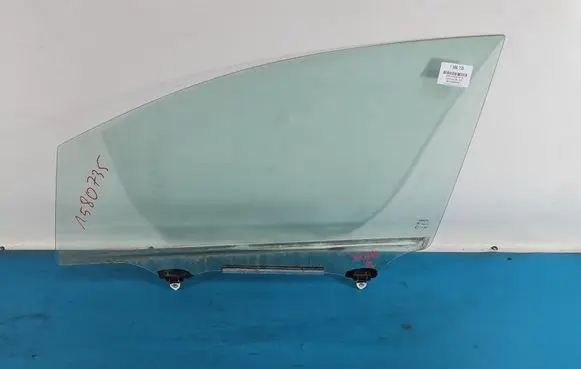 Toyota Verso Front door window glass four-door IMPRK1580735