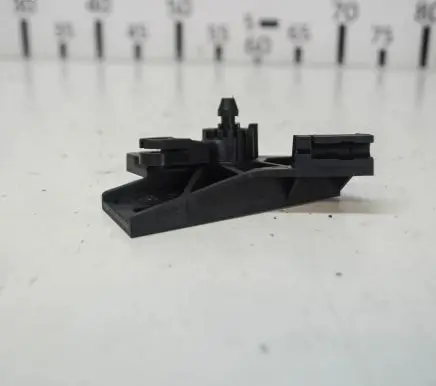Engine bonnet (hood) release handle