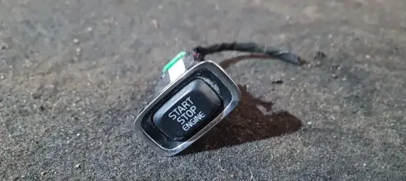 Volvo V60 Engine start stop button switch 31394113