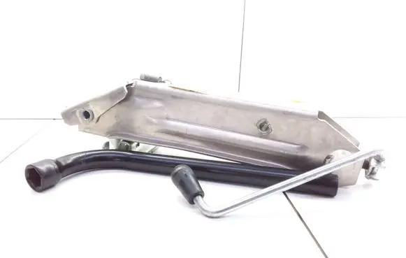 Audi A3 S3 8L Lift Jack 8L0011031C