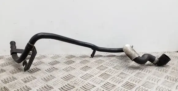 Volkswagen PASSAT B8 Engine coolant pipe/hose 04L121065CE 5Q0122073AL