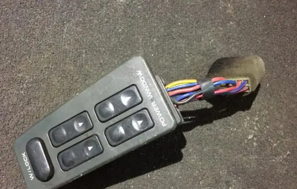 KIA Sephia Electric window control switch