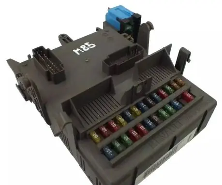 Renault Espace - Grand espace IV Fuse module 8200004201e 518831003
