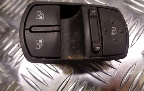 Opel Corsa D Front door window switch trim 