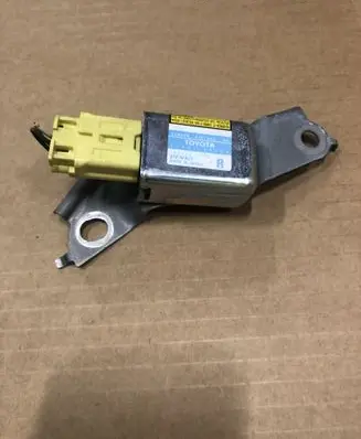 Lexus RX 330 - 350 - 400H Airbag deployment crash/impact sensor 8983348020 1879001730