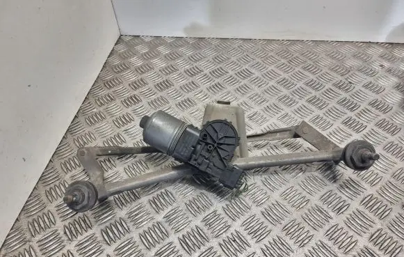 Peugeot 206 Front wiper linkage and motor 3397020578 0390241523