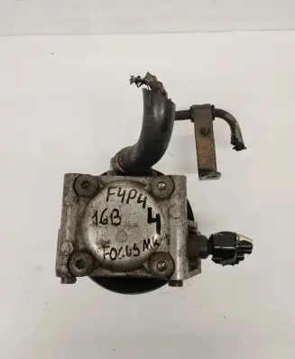 Ford Focus Power steering pump 2S413A696AA