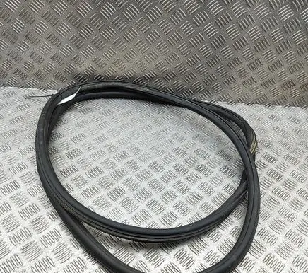 Audi Q3 F3 Rubber seal front coupe door 83A831721B
