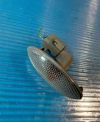 Toyota Yaris Front fender indicator light 817300D032