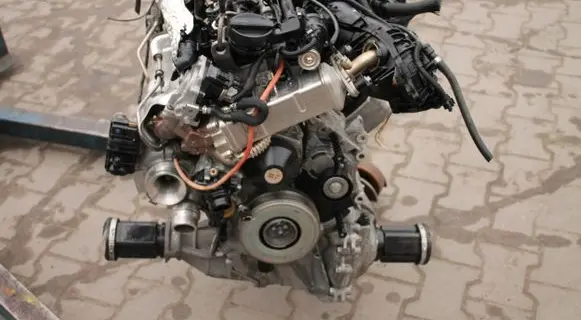 BMW 7 G11 G12 Engine B47D20A