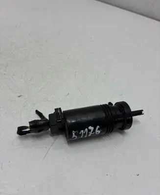 Volvo S80 Windscreen/windshield washer pump 1013229001
