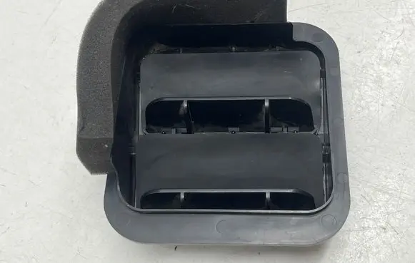 Subaru XV II Quarter panel pressure vent 72653AE010