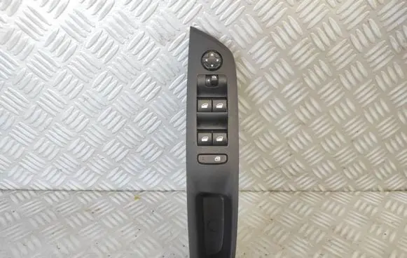 Opel Mokka B Electric window control switch 96788281ZD 1002555218