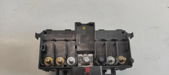 Positive wiring loom