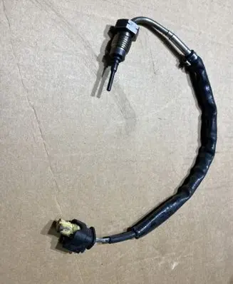 Mercedes-Benz Sprinter W901 W902 W903 W904 Exhaust gas temperature sensor 0009051632