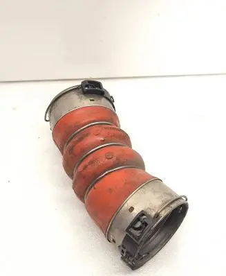 Intercooler hose/pipe