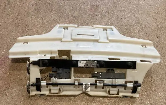 BMW M4 F82 F83 Rear bumper mounting bracket 8054289 7848839