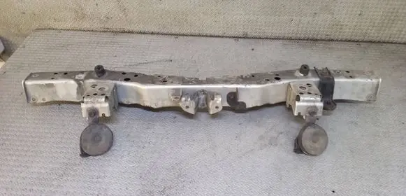 Toyota Prius (XW30) Top upper radiator support slam panel 