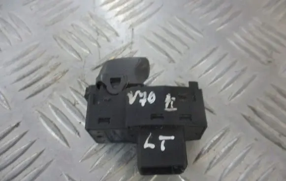 Volvo V70 Electric window control switch