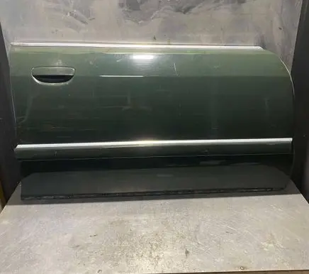 Audi A8 S8 D2 4D Front door