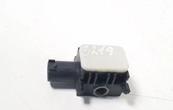 Mercedes-Benz R W251 Airbag deployment crash/impact sensor A0038202826