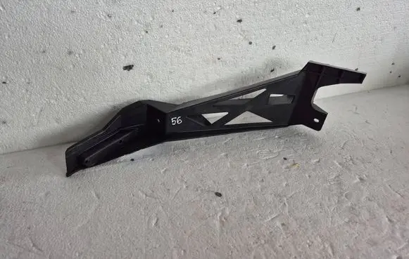 Chrysler Grand Voyager V Front bumper mounting bracket 68023331AB