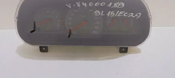 Volvo S40, V40 Speedometer (instrument cluster) 30857575I