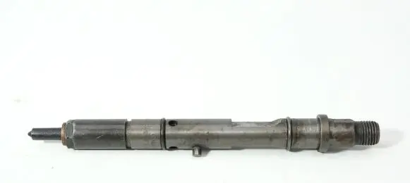 Audi A4 S4 B5 8D Fuel injector 059130201AE