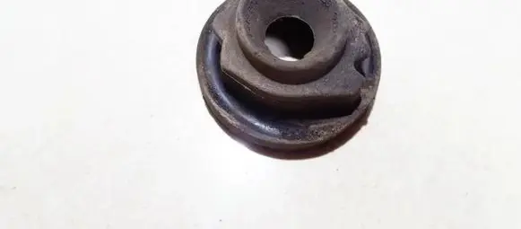 Volkswagen Golf IV Front coil spring rubber mount 1j0512149b
