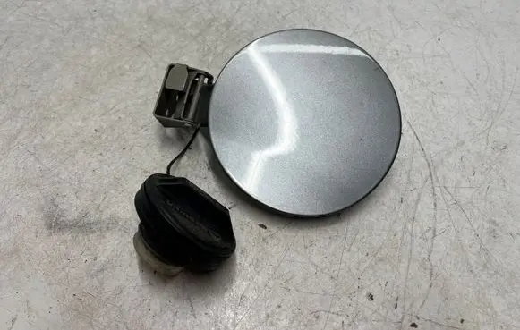 Suzuki SX4 Fuel tank cap 5799916010