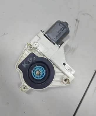 Audi Q5 SQ5 8R Rear door window regulator motor 8K0959811A 1101919814200