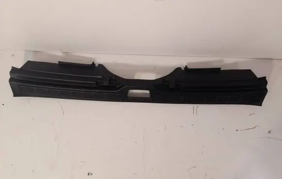 Volvo XC40 Trunk/boot sill cover protection 31440884