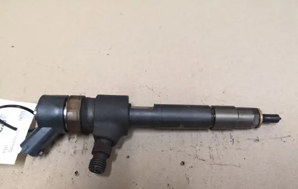 Opel Zafira B Fuel injector 0445110276