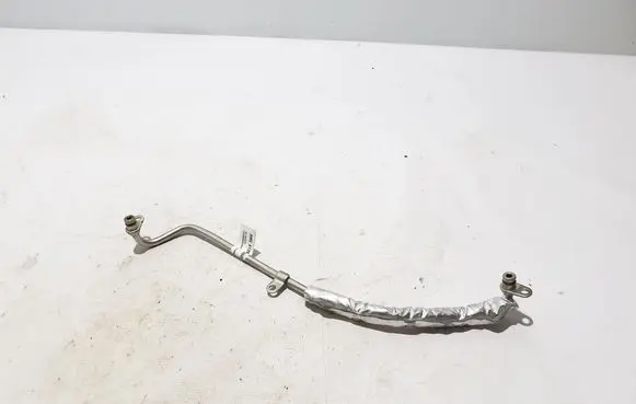 Mercedes-Benz GLC C254 Turbo turbocharger oiling pipe/hose A1390906000